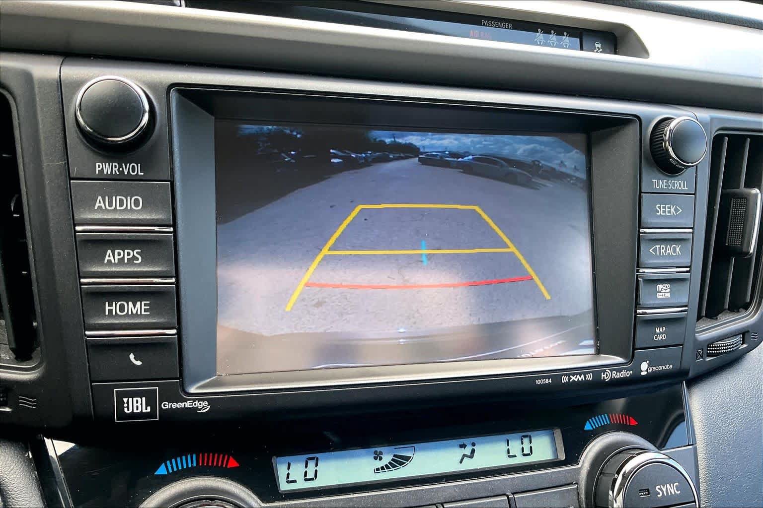 Used 2018 Toyota RAV4 Limited FWD image 26