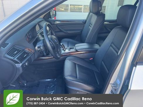 Used 2012 BMW X5 xDrive35d image 22