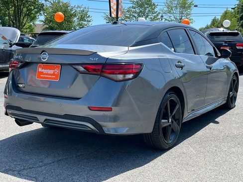 Used 2022 Nissan Sentra SR w/ Electronics Package FWD image 8