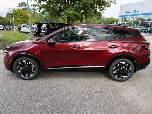 Used 2023 Kia Sportage SX FWD image 2