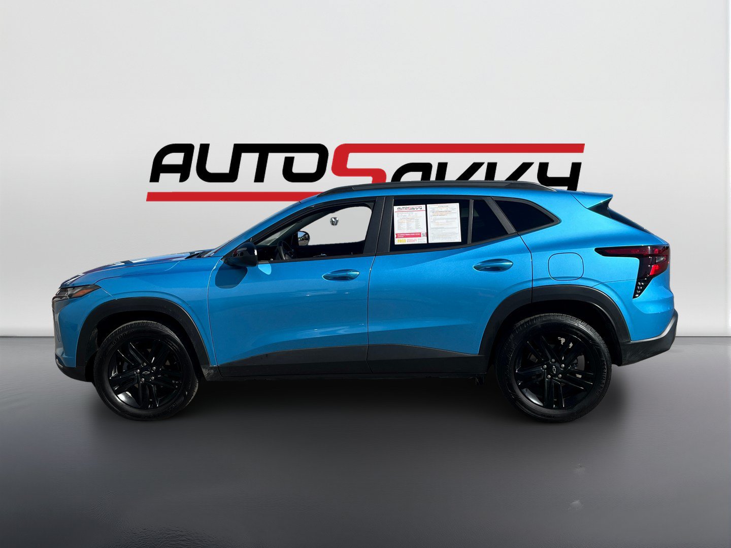 Used 2026 Chevrolet Trax ACTIV w/ Sunroof Package FWD image 8