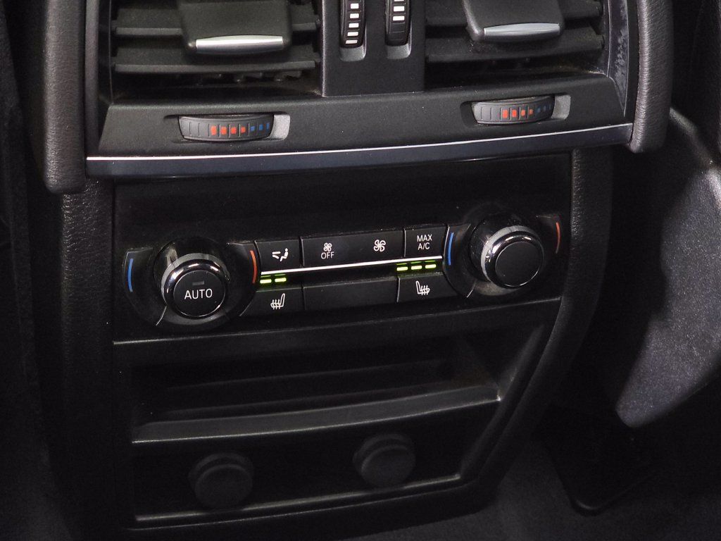 Used 2017 BMW X5 xDrive50i AWD/4WD image 33