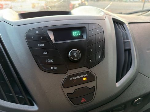Used 2015 Ford Transit 250 130 Low Roof w/ Exterior Upgrade Package image 22
