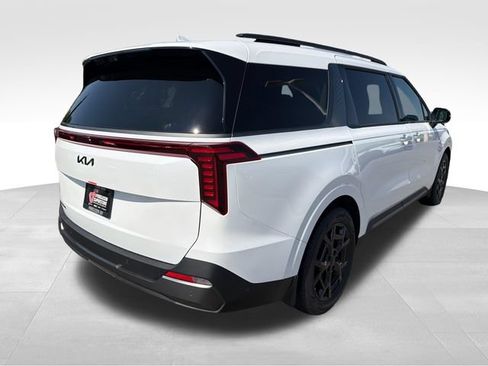New 2026 Kia Carnival SX Prestige FWD image 7