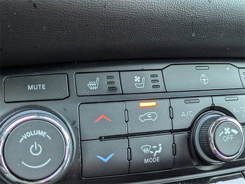 Used 2023 Dodge Durango R/T image 26