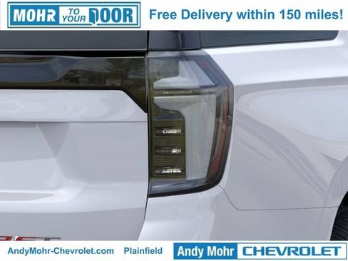 New 2026 Chevrolet Suburban RST w/ RST Capability Package AWD/4WD image 14