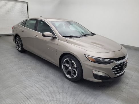 Used 2023 Chevrolet Malibu LT FWD image 11