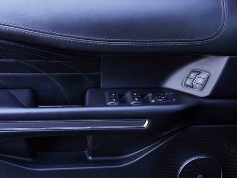 Used 2020 Ford Expedition Max Platinum image 15