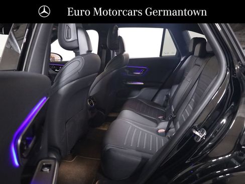 Used 2026 Mercedes-Benz GLC 300 4MATIC image 44