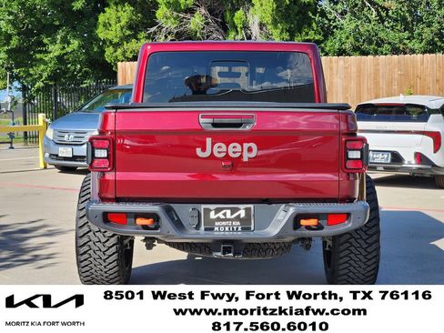 Used 2021 Jeep Gladiator Mojave AWD/4WD image 5