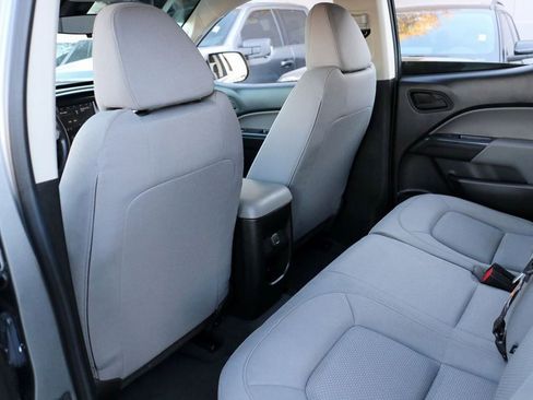 Used 2022 Chevrolet Colorado W/T w/ Custom Special Edition image 19