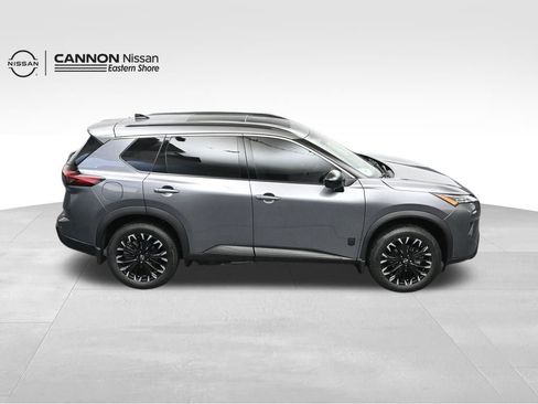 New 2026 Nissan Rogue SV FWD image 38
