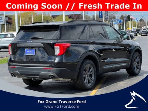 Certified 2023 Ford Explorer XLT w/ Equipment Group 202A AWD/4WD image 9