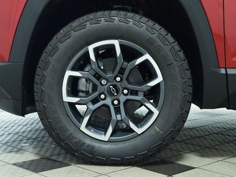 New 2026 Chevrolet Equinox ACTIV w/ Safety and Technology Package image 29