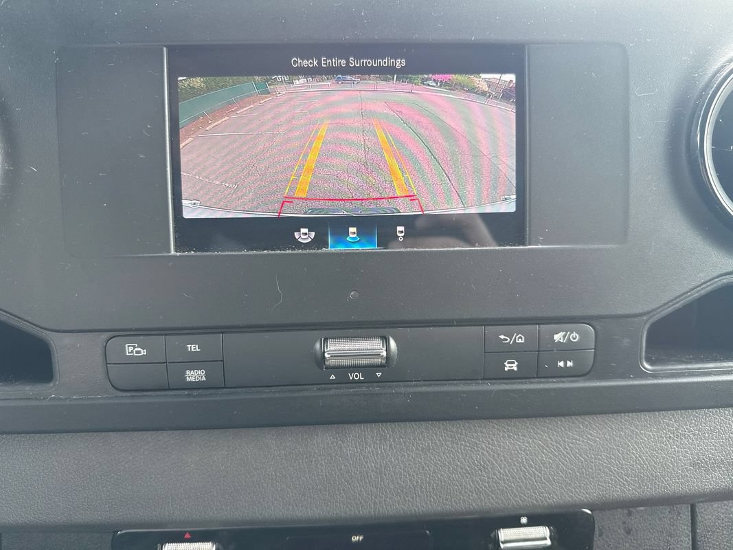 Used 2023 Mercedes-Benz Sprinter 2500 image 34