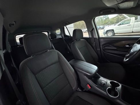 Used 2020 GMC Terrain SLE image 18