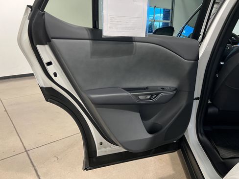 Used 2025 Lexus RZ 450e image 31