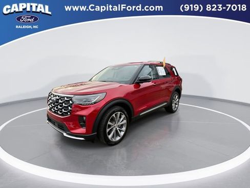 Certified 2025 Ford Explorer Platinum w/ Ultimate Package image 4