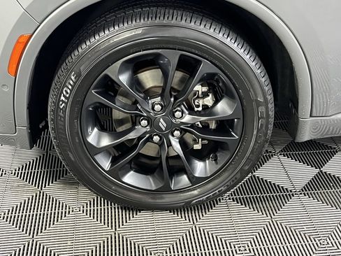 Used 2022 Dodge Durango R/T w/ Blacktop Package image 9