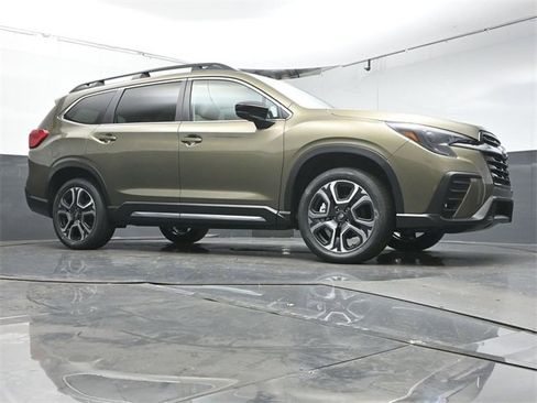 New 2026 Subaru Ascent Limited image 32