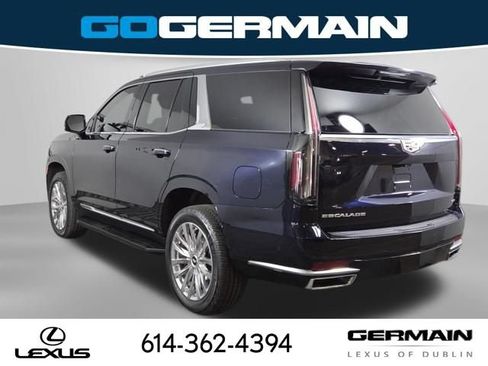 Used 2023 Cadillac Escalade Premium Luxury AWD/4WD image 9