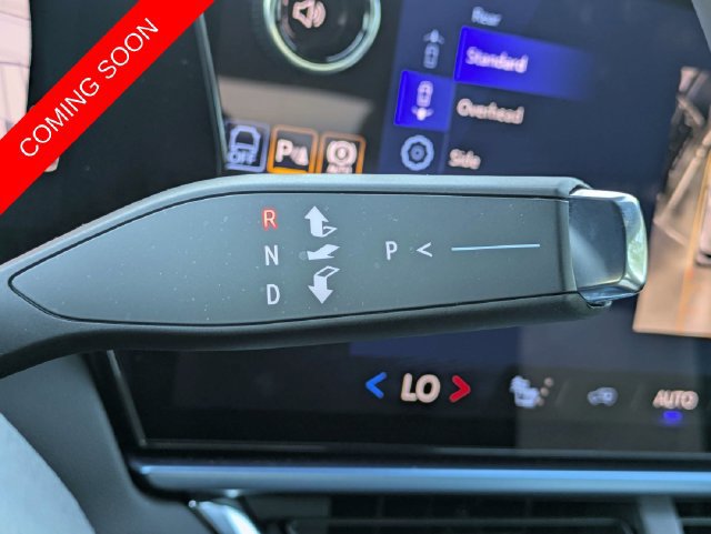Used 2026 Chevrolet Equinox EV LT FWD image 26