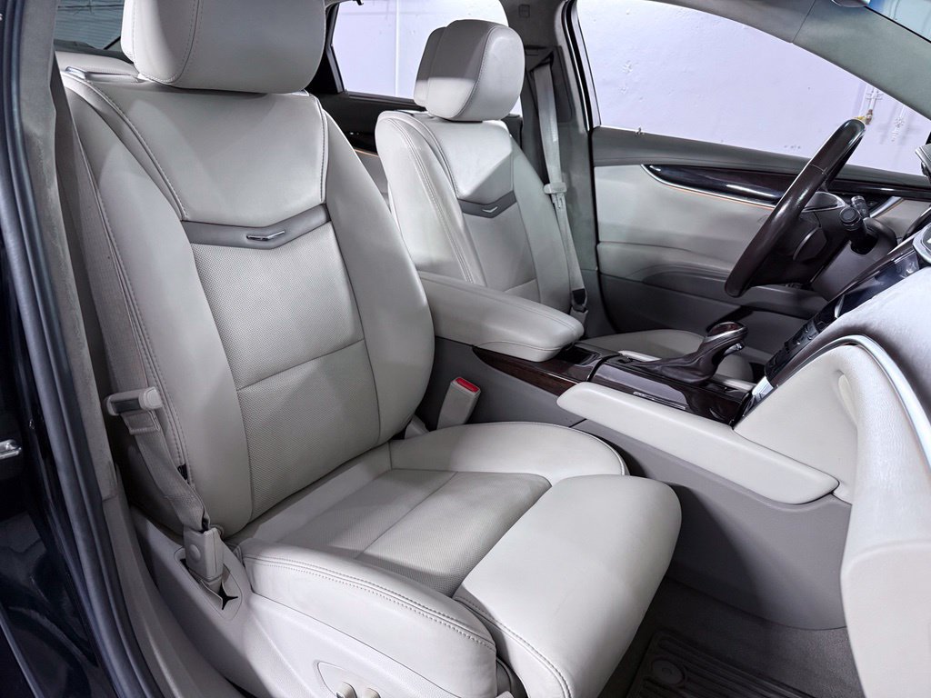 Used 2014 Cadillac XTS Platinum AWD/4WD image 27