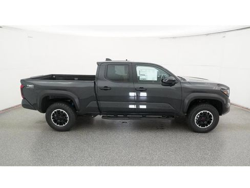 New 2026 Toyota Tacoma SR5 image 11