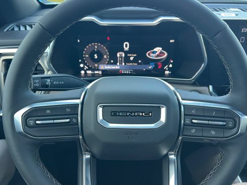 New 2026 GMC Canyon Denali AWD/4WD image 20