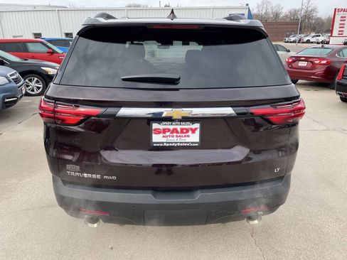 Used 2022 Chevrolet Traverse LT AWD/4WD image 9