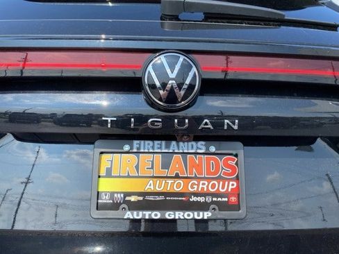 New 2025 Volkswagen Tiguan S image 14