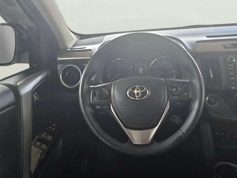 Used 2017 Toyota RAV4 Limited FWD image 4