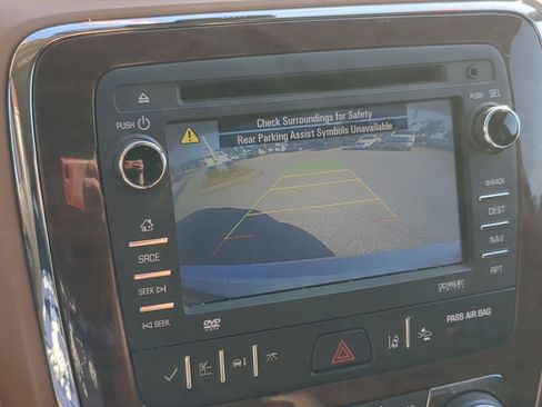 Used 2017 Buick Enclave Premium w/ Experience Buick Package FWD image 15