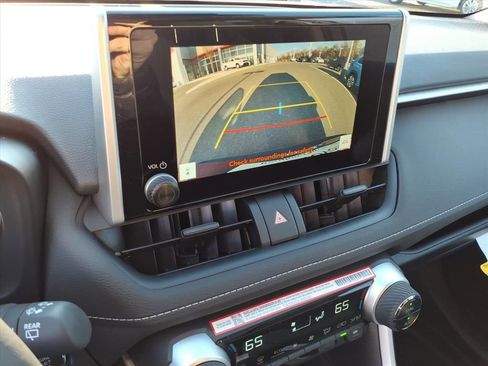 New 2025 Toyota RAV4 XLE image 19