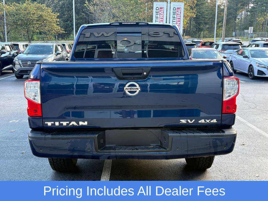 Used 2021 Nissan Titan SV AWD/4WD image 7