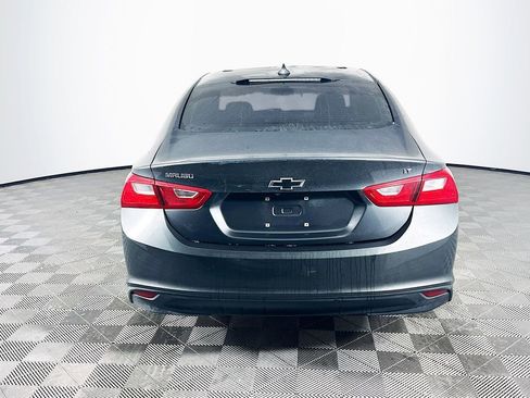 Used 2016 Chevrolet Malibu LT w/ Leather Package image 9