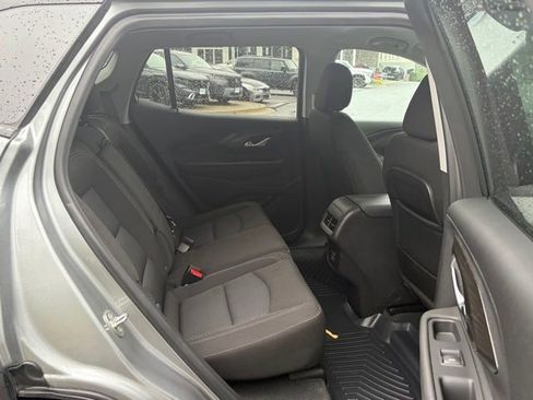 Used 2023 GMC Terrain SLE w/ Driver Convenience Package AWD/4WD image 30