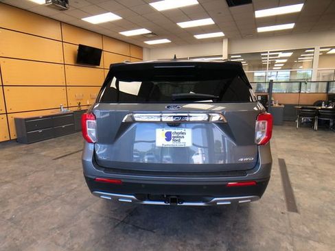 Certified 2023 Ford Explorer XLT w/ Equipment Group 202A AWD/4WD image 6