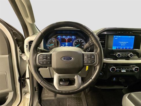 Used 2022 Ford F150 XLT w/ Equipment Group 301A Mid image 11