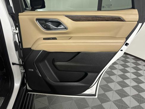 Used 2023 Chevrolet Tahoe Premier image 19