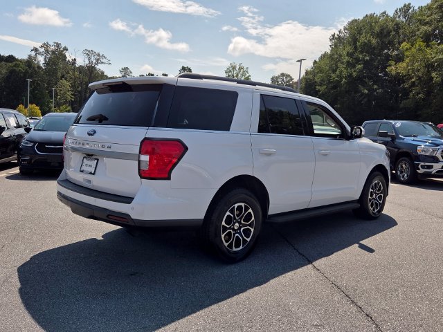 Used 2024 Ford Expedition XLT RWD image 9