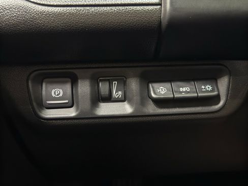 Used 2022 GMC Acadia Denali image 34