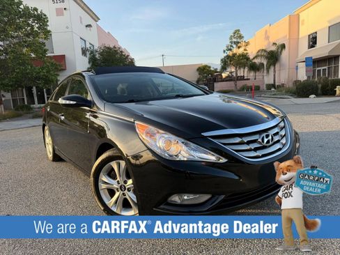 Used 2012 Hyundai Sonata Limited FWD image 1