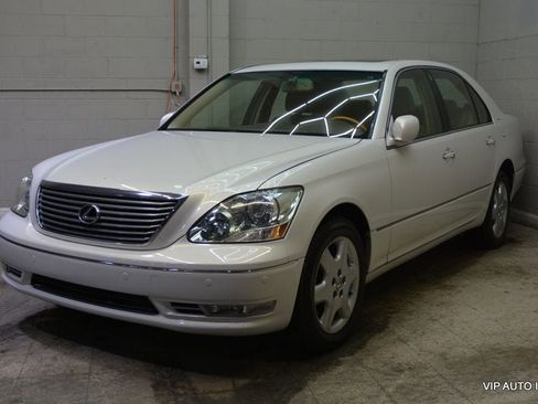 Used 2004 Lexus LS 430 image 2