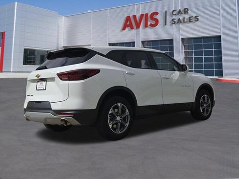 Used 2025 Chevrolet Blazer LT AWD/4WD image 6