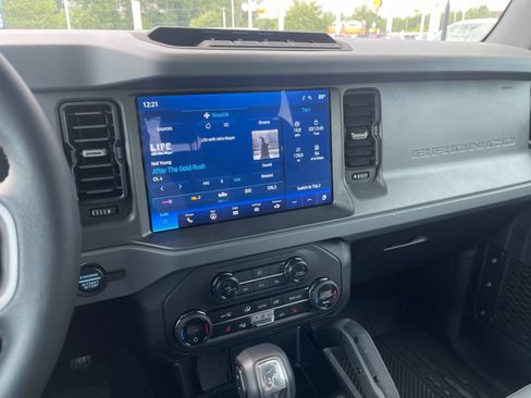 Used 2024 Ford Bronco Big Bend AWD/4WD image 20
