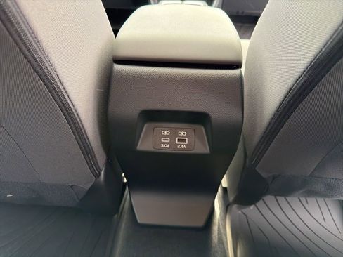 Certified 2025 Subaru Crosstrek 2.0i Premium image 20