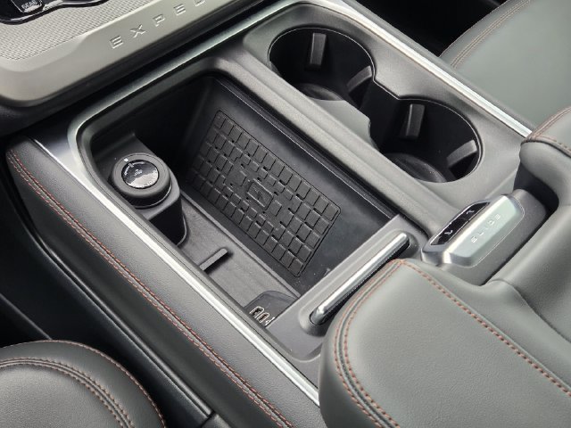 Certified 2025 Ford Expedition Active RWD image 21