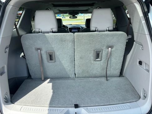 Used 2018 GMC Acadia SLT FWD image 17