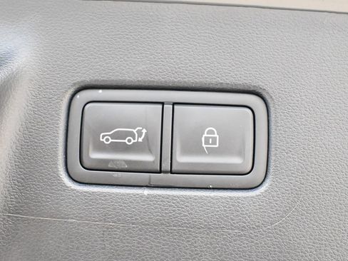 Used 2026 Hyundai Santa Fe SEL FWD image 28